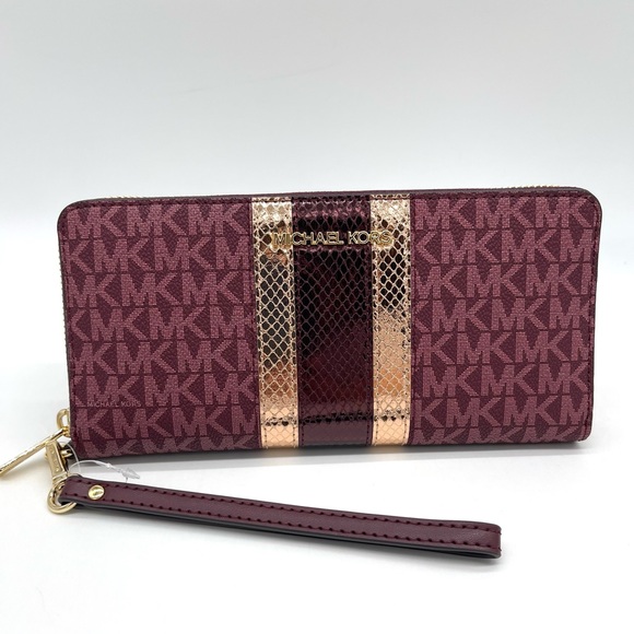 Michael Kors Large Continental Wallet Wristlet - Picture 2 of 7